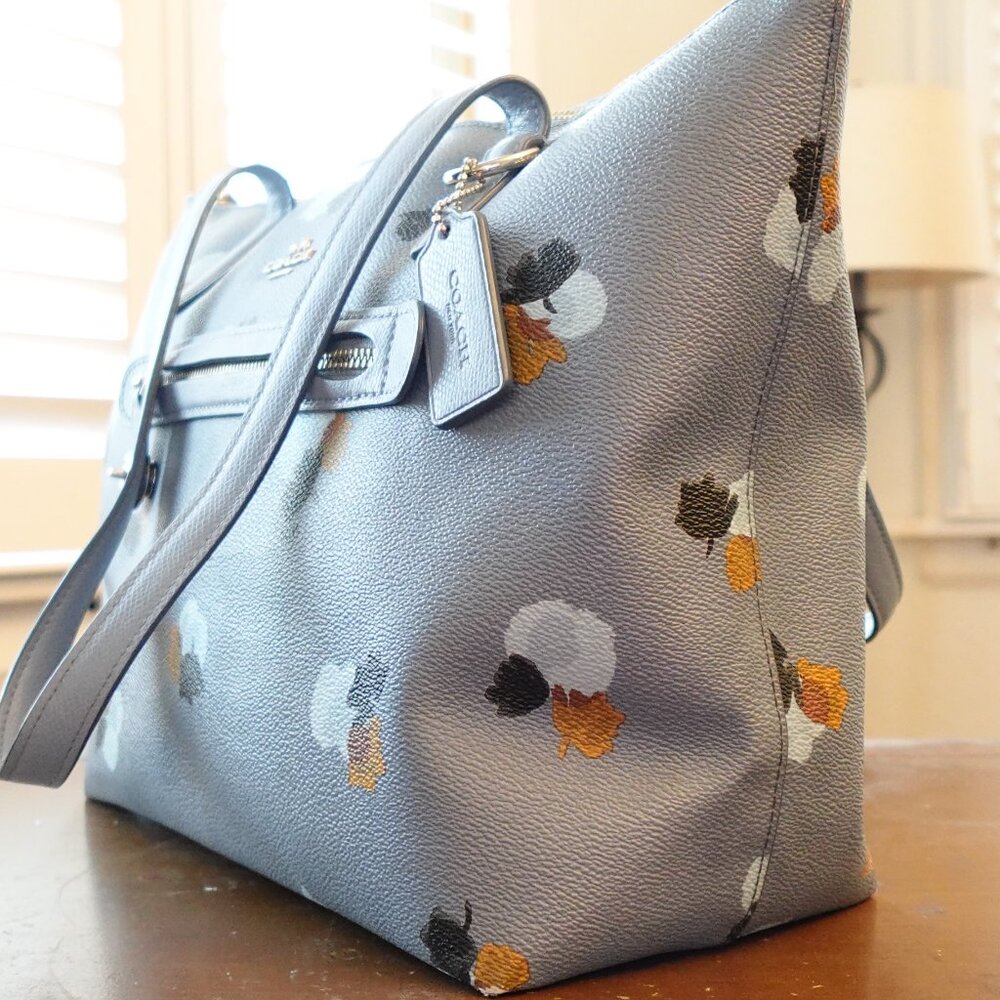 Coach Gray Floral Women's Bag - Picture 5 of 9